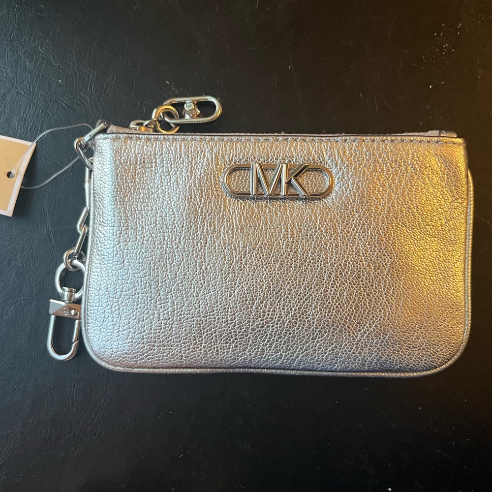 Michael Kors Parker Metallic Small Key Card Holder (silver)